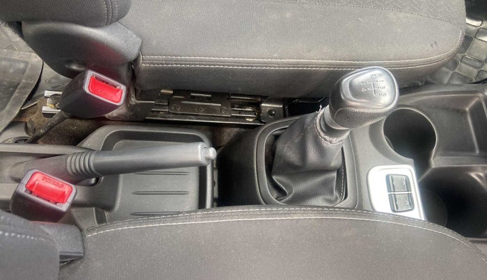 2018 Datsun Redi Go T(O) 1.0, Petrol, Manual, 18,378 km, Gear Lever