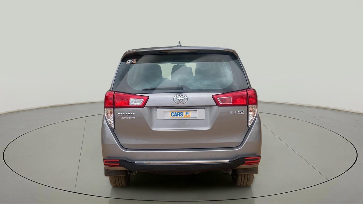 2022 Toyota Innova Crysta 2.4 ZX 7 STR, Diesel, Manual, 3,597 km, Back/Rear