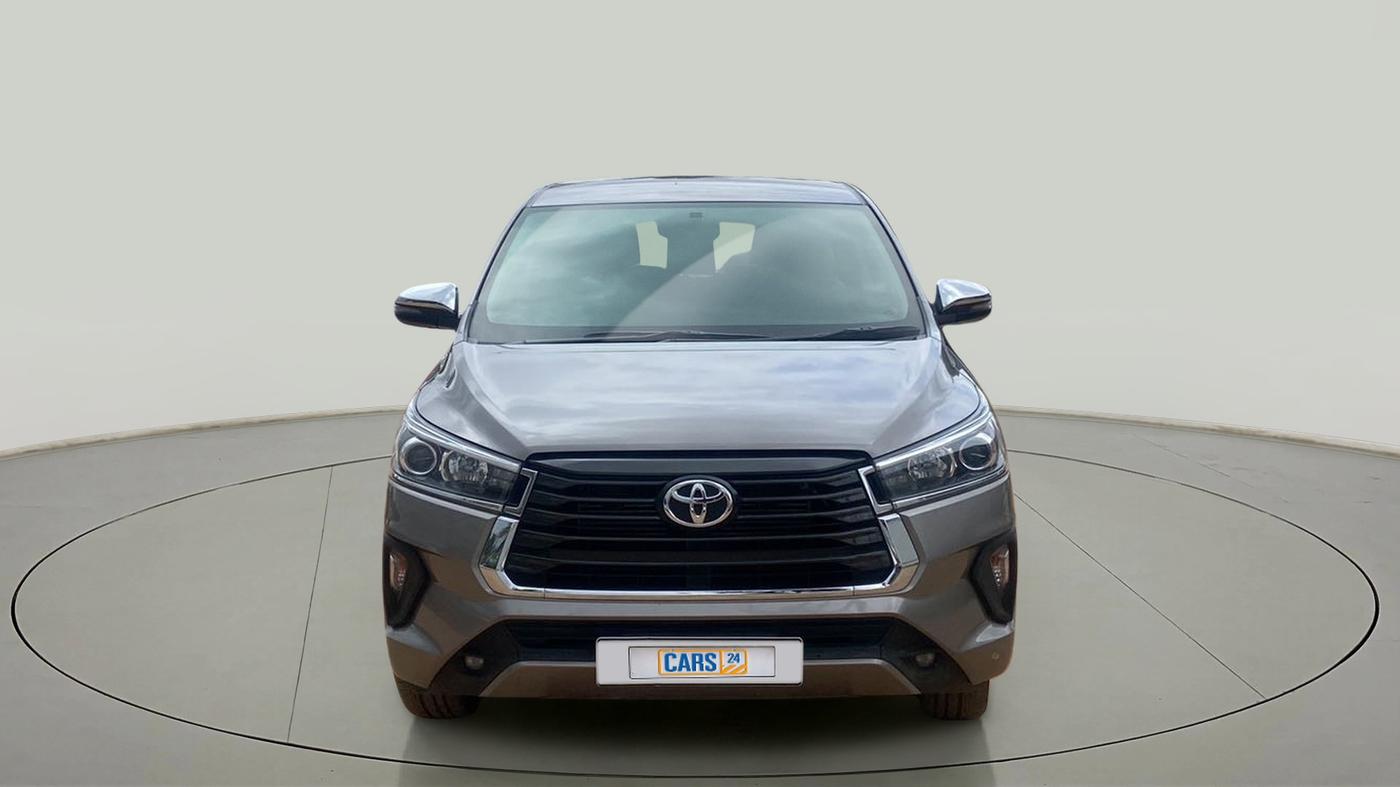2022 Toyota Innova Crysta 2.4 ZX 7 STR, Diesel, Manual, 3,597 km, Front