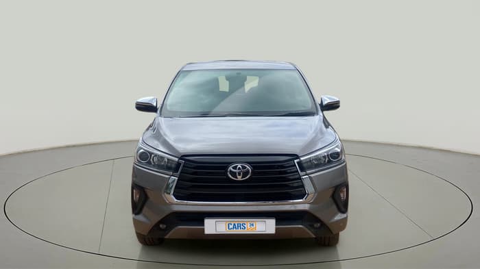 2022 Toyota Innova Crysta 2.4 ZX 7 STR, Diesel, Manual, 3,597 km, Front