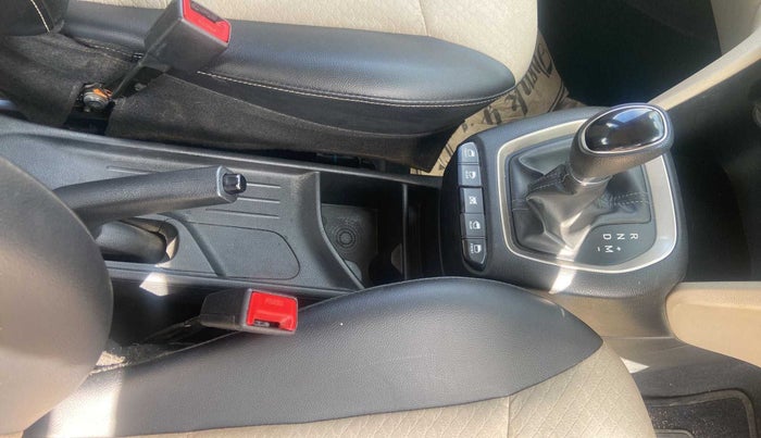 2019 Hyundai NEW SANTRO SPORTZ AMT, Petrol, Automatic, 20,560 km, Gear Lever