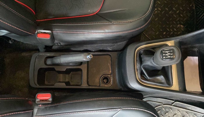 2022 Tata PUNCH ACCOMPLISHED MT, Petrol, Manual, 4,873 km, Gear Lever