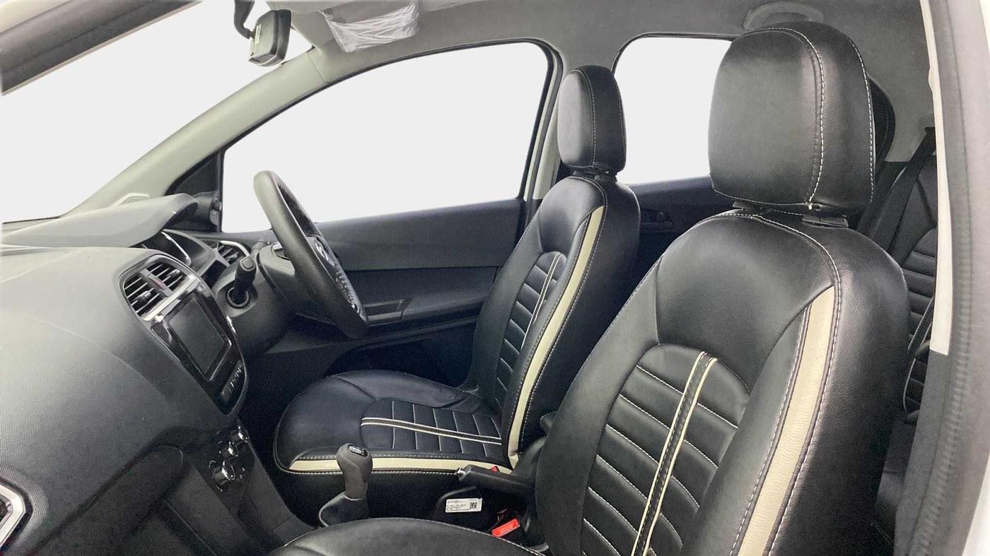 2023 Tata TIAGO NRG XZ MT, Petrol, Manual, 17,689 km, Right Side Front Door Cabin
