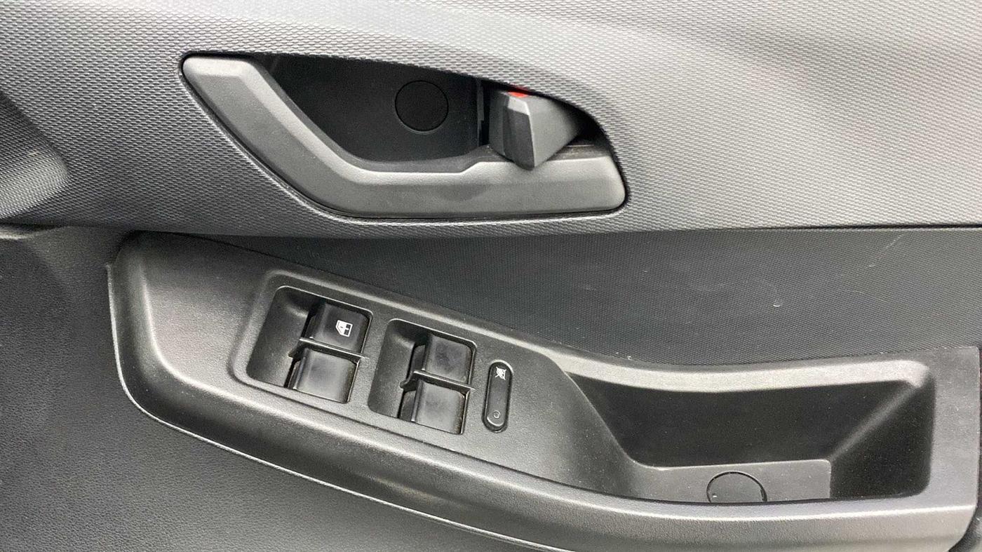 2023 Tata TIAGO NRG XZ MT, Petrol, Manual, 17,689 km, Driver Side Door Panels Control