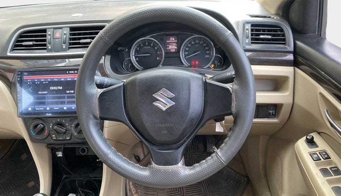 2015 Maruti Ciaz VXI, Petrol, Manual, 35,531 km, Steering Wheel Close Up
