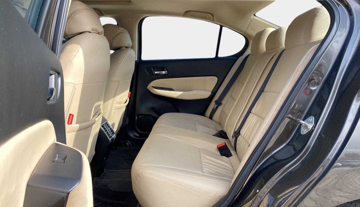 2022 Honda City 1.5L I-VTEC VX, Petrol, Manual, 12,425 km, Right Side Rear Door Cabin