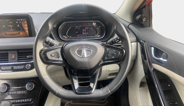 2020 Tata NEXON XZA PLUS (O) PETROL, Petrol, Automatic, 38,575 km, Steering Wheel Close Up