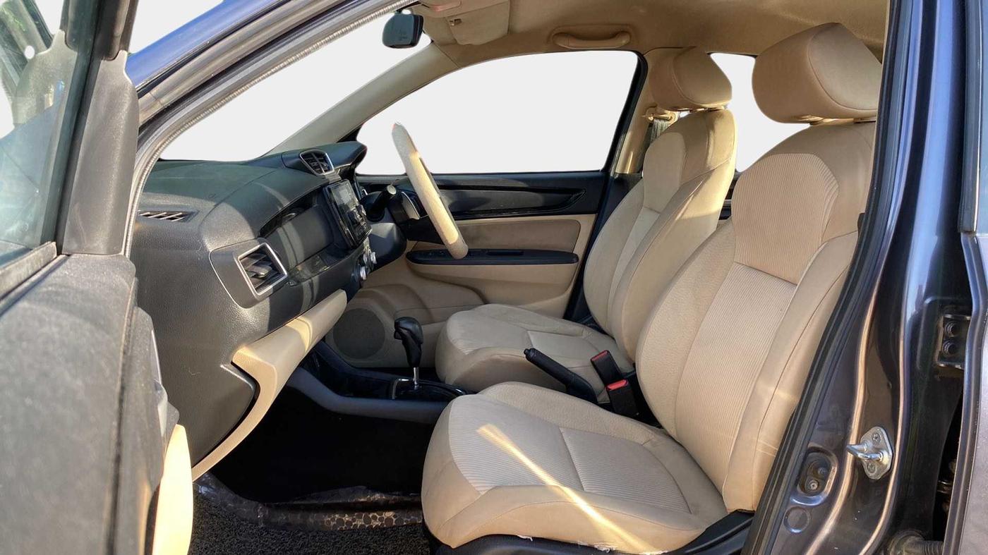 2018 Honda Amaze 1.2L I-VTEC V CVT, Petrol, Automatic, 58,814 km, Right Side Front Door Cabin