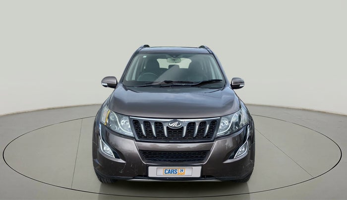 2018 Mahindra XUV500 W10, Diesel, Manual, 90,195 km, Front