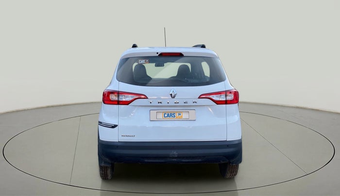 2022 Renault TRIBER RXL MT, Petrol, Manual, 8,402 km, Back/Rear