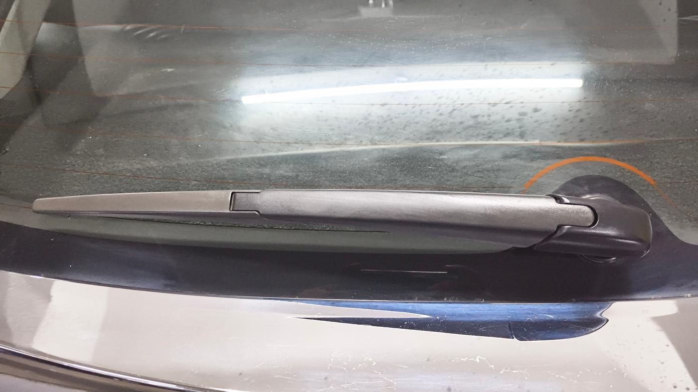 2017 Maruti Baleno ALPHA PETROL 1.2, Petrol, Manual, 1,15,425 km, Rear Wiper