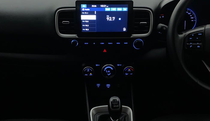 2020 Hyundai VENUE SX 1.0 TURBO, Petrol, Manual, 28,420 km, Air Conditioner