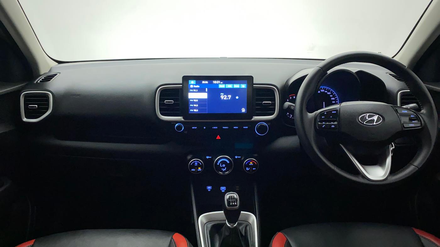 2020 Hyundai VENUE SX 1.0 TURBO, Petrol, Manual, 28,420 km, Dashboard