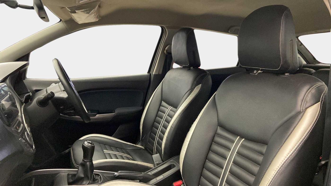 2020 Maruti Baleno DELTA PETROL 1.2, CNG, Manual, 59,534 km, Right Side Front Door Cabin