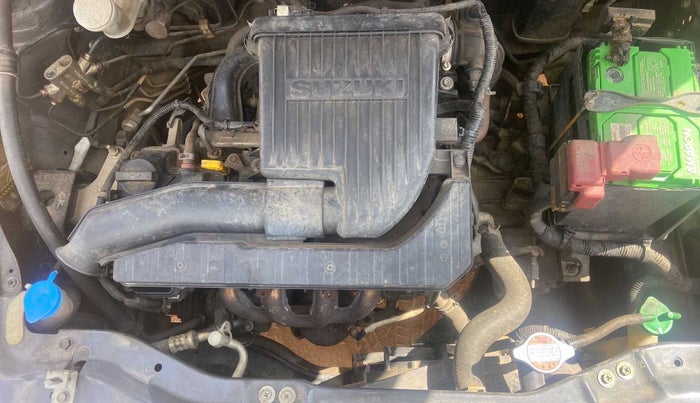 2016 Maruti Swift VXI, Petrol, Manual, 70,069 km, Open Bonet