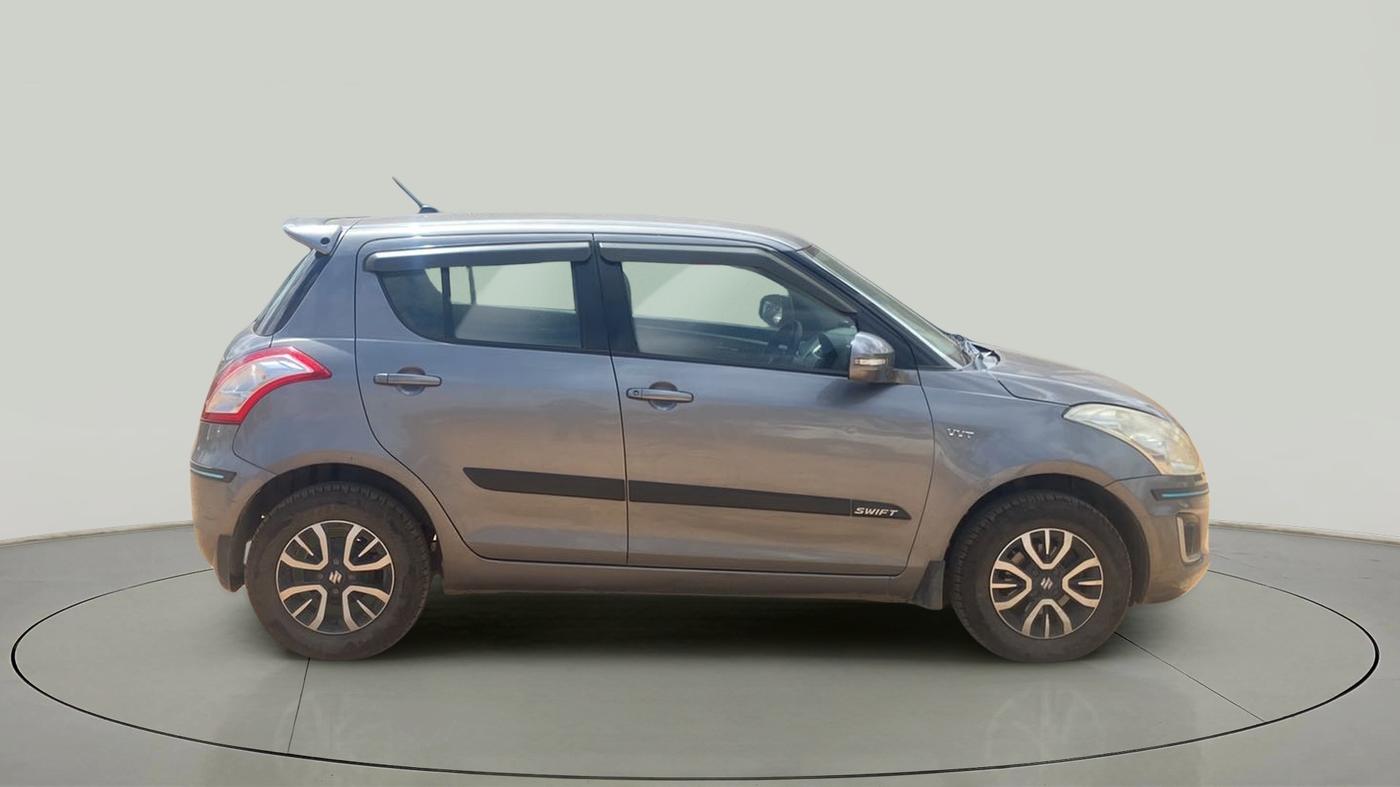 2016 Maruti Swift VXI, Petrol, Manual, 70,069 km, Right Side View