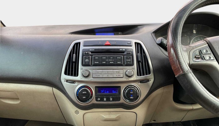 2013 Hyundai i20 SPORTZ 1.2, CNG, Manual, 65,186 km, Air Conditioner