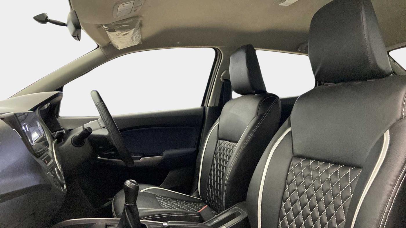2019 Maruti Baleno DELTA PETROL 1.2, Petrol, Manual, 35,458 km, Right Side Front Door Cabin