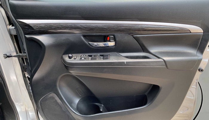 2021 Maruti XL6 ALPHA MT, Petrol, Manual, 35,380 km, Driver Side Door Panels Control