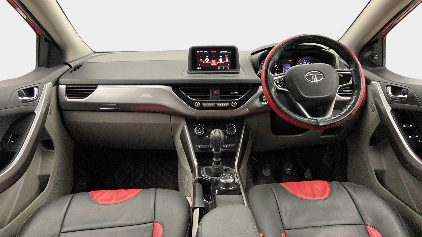 2017 Tata NEXON XZ PLUS PETROL, Petrol, Manual, 40,890 km, Dashboard