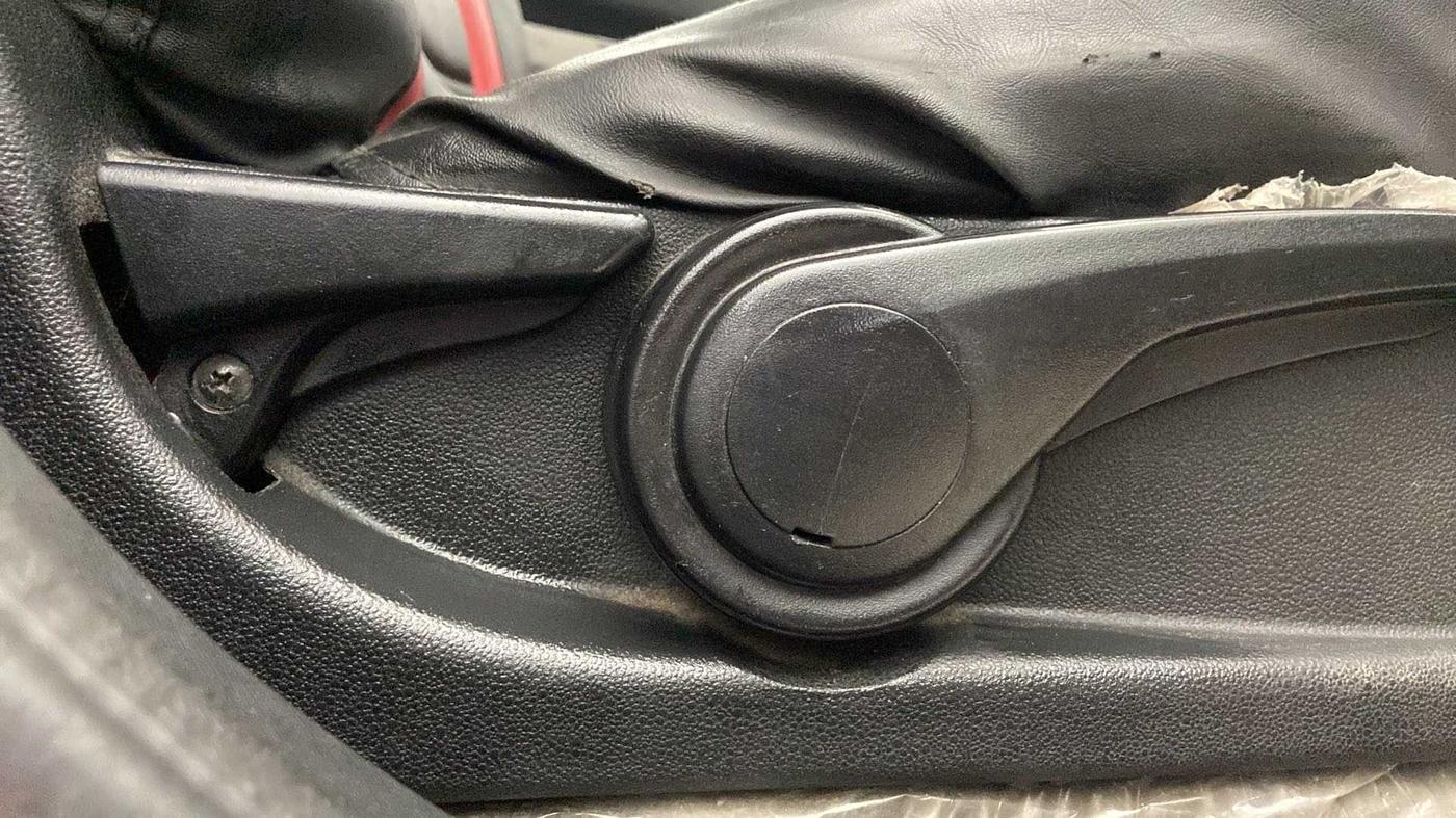 2017 Tata NEXON XZ PLUS PETROL, Petrol, Manual, 40,890 km, Driver Side Adjustment Panel