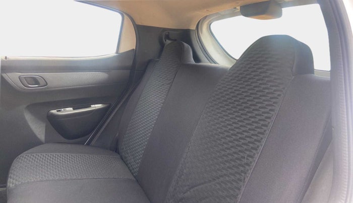 2021 Renault Kwid RXT 1.0 AMT (O), Petrol, Automatic, 14,078 km, Right Side Rear Door Cabin