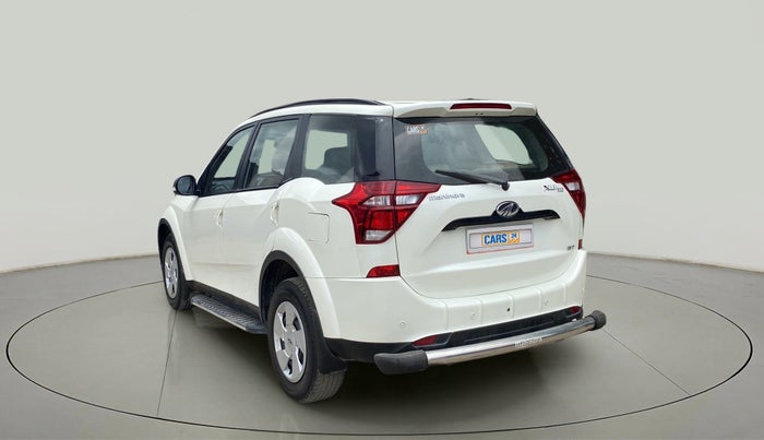 2018 Mahindra XUV500 W7, Diesel, Manual, 46,176 km, Left Back Diagonal