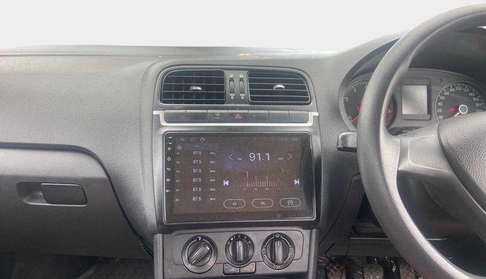 2016 Volkswagen Polo COMFORTLINE 1.2L, Petrol, Manual, 81,045 km, Air Conditioner