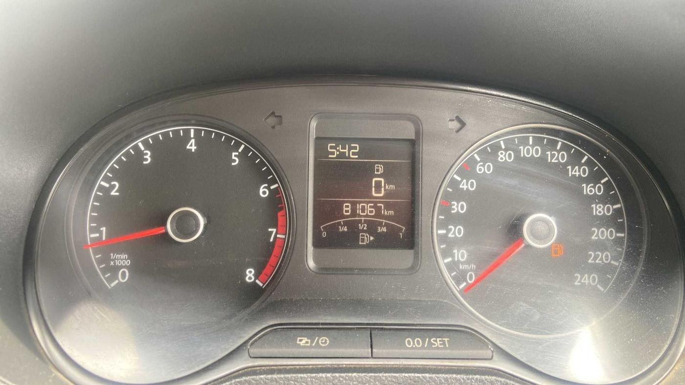 2016 Volkswagen Polo COMFORTLINE 1.2L, Petrol, Manual, 81,045 km, Odometer Image
