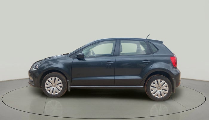 2016 Volkswagen Polo COMFORTLINE 1.2L, Petrol, Manual, 81,045 km, Left Side
