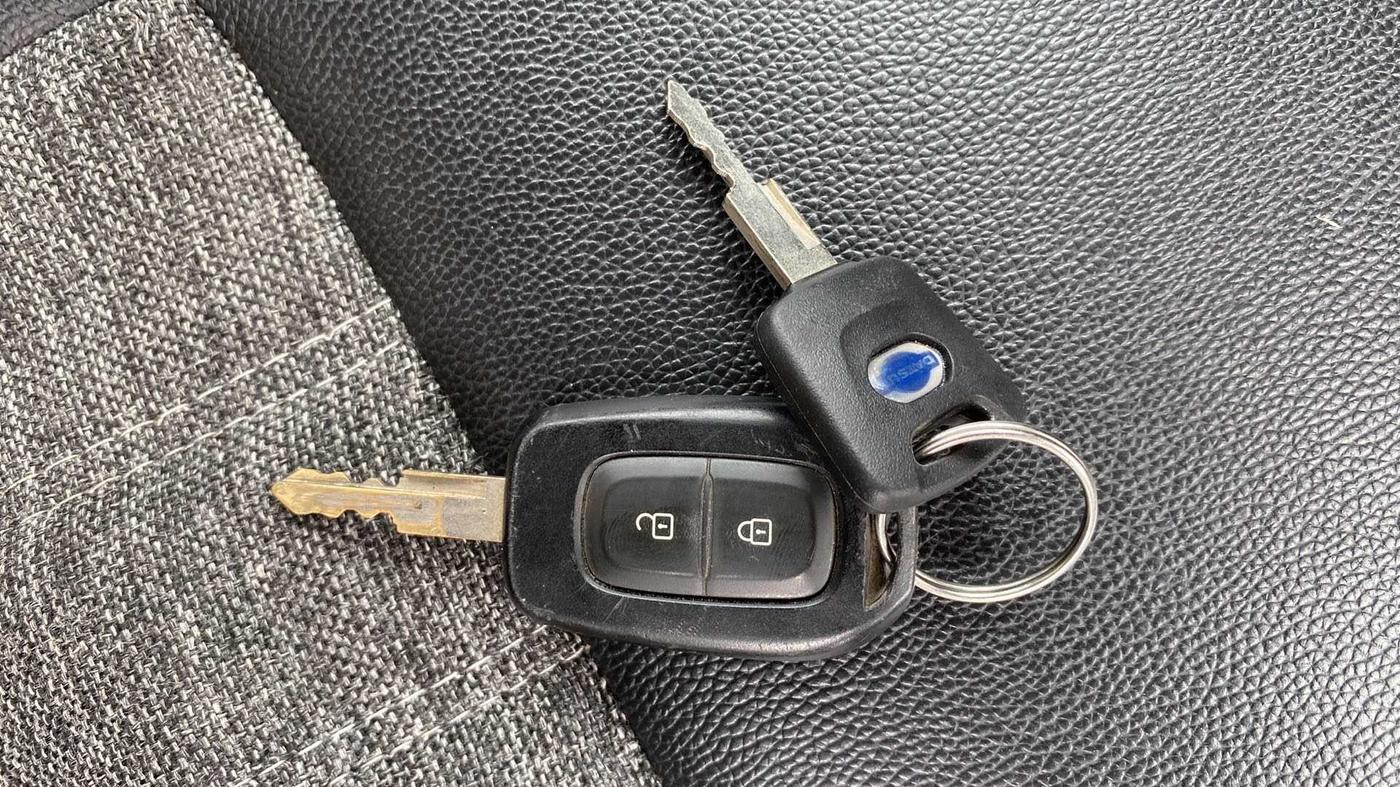 2019 Datsun Redi Go T (O), Petrol, Manual, 55,380 km, Key Close Up