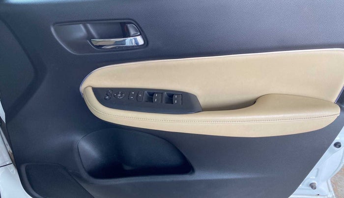 2021 Honda City 1.5L I-VTEC ZX, Petrol, Manual, 38,502 km, Driver Side Door Panels Control