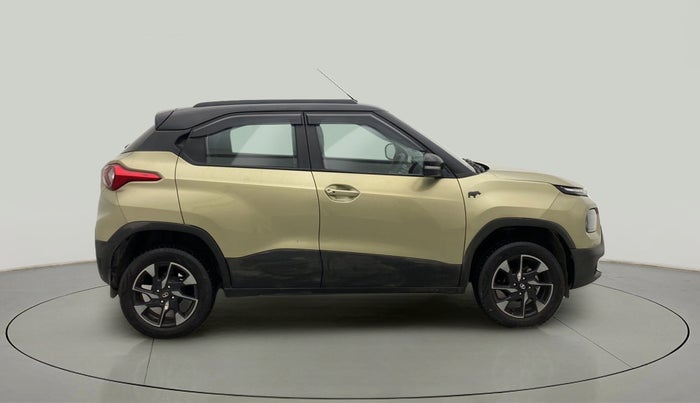 2022 Tata PUNCH CREATIVE  1.2 RTN DUAL TONE, Petrol, Manual, 7,337 km, Right Side View