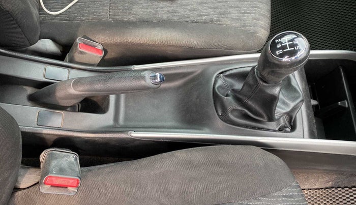 2017 Maruti Baleno ZETA PETROL 1.2, Petrol, Manual, 96,796 km, Gear Lever