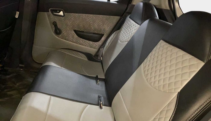2017 Maruti Alto 800 LXI, Petrol, Manual, 97,424 km, Right Side Rear Door Cabin