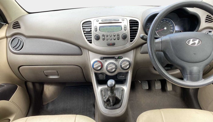 2014 Hyundai i10 SPORTZ 1.1, Petrol, Manual, 66,733 km, Air Conditioner