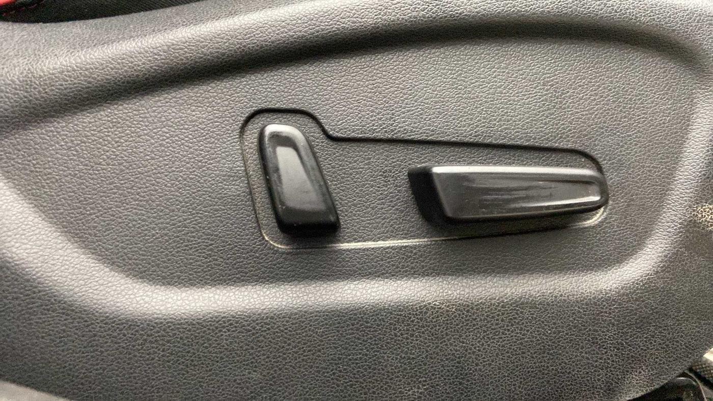 2022 Hyundai Creta SX (O) 1.4 TURBO DCT, Petrol, Automatic, 41,138 km, Driver Side Adjustment Panel