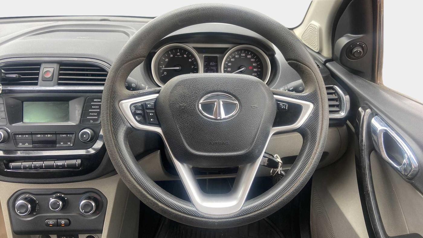 2016 Tata Tiago XZ PETROL, Petrol, Manual, 53,919 km, Steering Wheel Close Up