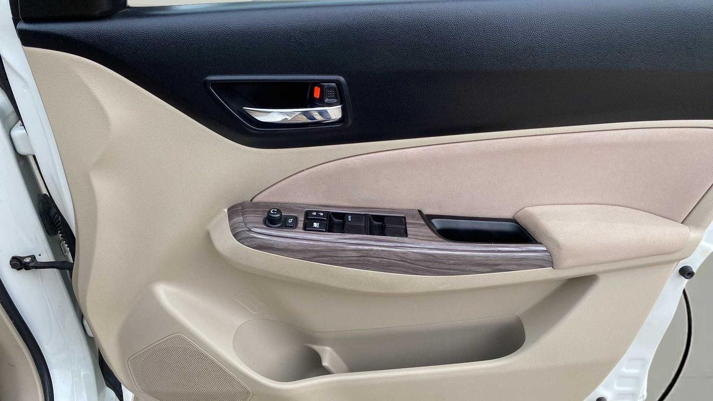 2021 Maruti Dzire VXI, Petrol, Manual, 25,802 km, Driver Side Door Panels Control