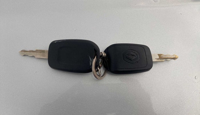 2017 Renault Kwid RXT 0.8, Petrol, Manual, 25,924 km, Key Close Up