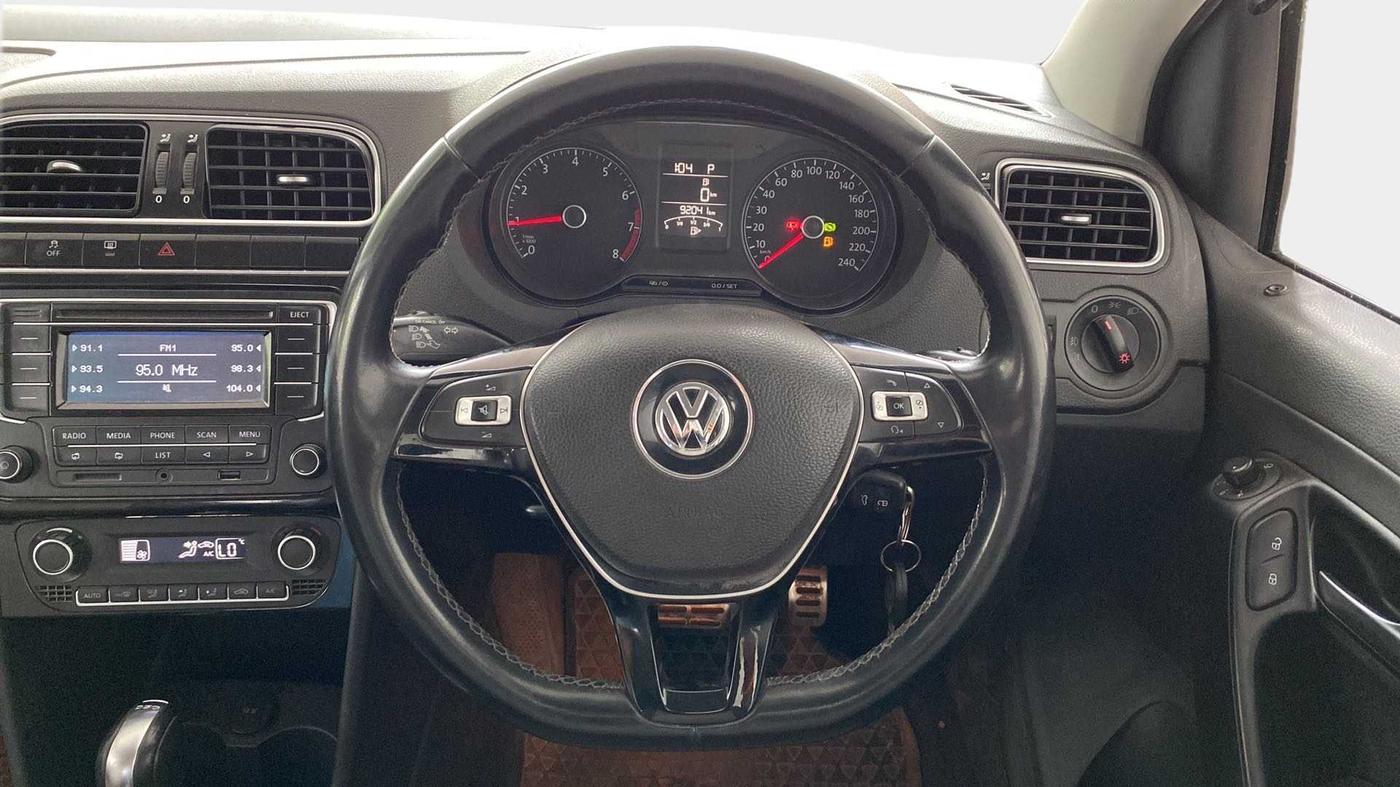 2015 Volkswagen Polo GT TSI AT, Petrol, Automatic, 92,547 km, Steering Wheel Close Up