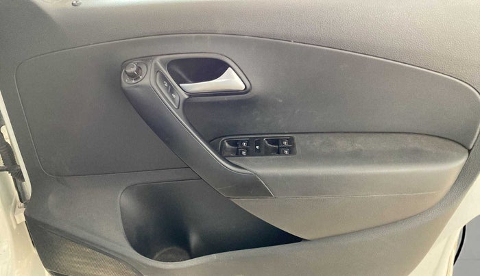 2015 Volkswagen Polo GT TSI AT, Petrol, Automatic, 92,547 km, Driver Side Door Panels Control