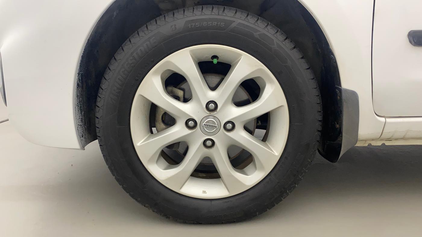 2016 Nissan Micra XV CVT, Petrol, Automatic, 30,916 km, Left Front Wheel