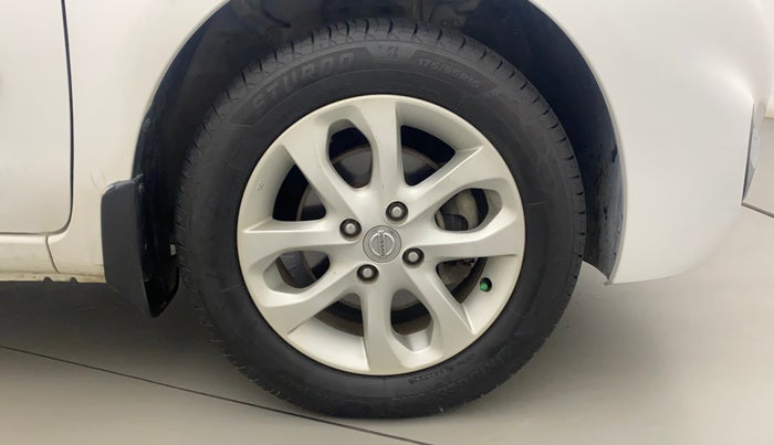 2016 Nissan Micra XV CVT, Petrol, Automatic, 30,916 km, Right Front Wheel