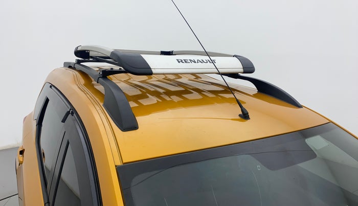 2022 Renault TRIBER RXZ, Petrol, Manual, 24,739 km, Roof