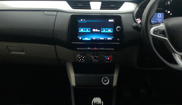 2022 Renault TRIBER RXZ, Petrol, Manual, 24,739 km, Air Conditioner
