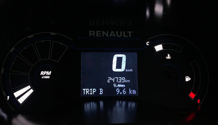2022 Renault TRIBER RXZ, Petrol, Manual, 24,739 km, Odometer Image