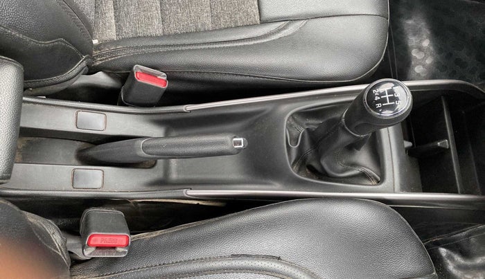 2021 Maruti Baleno ZETA PETROL 1.2, Petrol, Manual, 23,941 km, Gear Lever