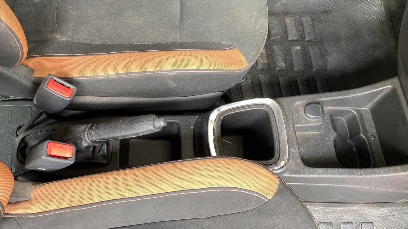 2017 Renault Kwid CLIMBER 1.0 AMT, Petrol, Automatic, 47,633 km, Gear Lever