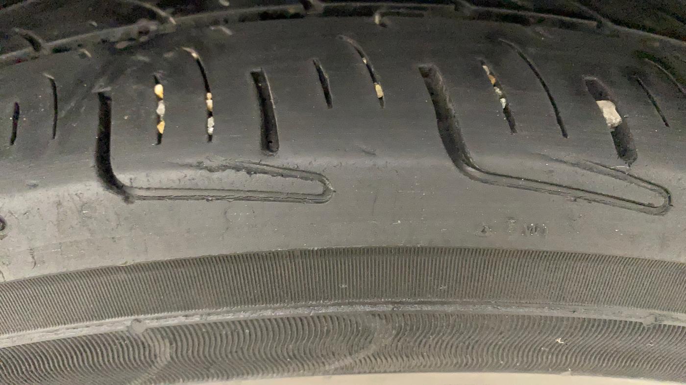 2012 Maruti Wagon R 1.0 VXI, Petrol, Manual, 95,377 km, Left Rear Tyre Tread